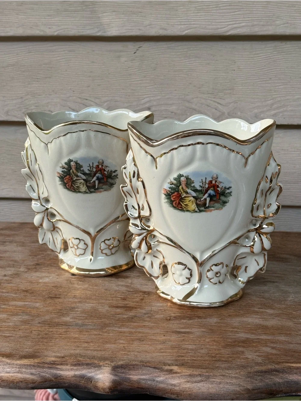 2 VTG Fleetwood China porcelain vases with a Victorian transfer scene, 22k gold